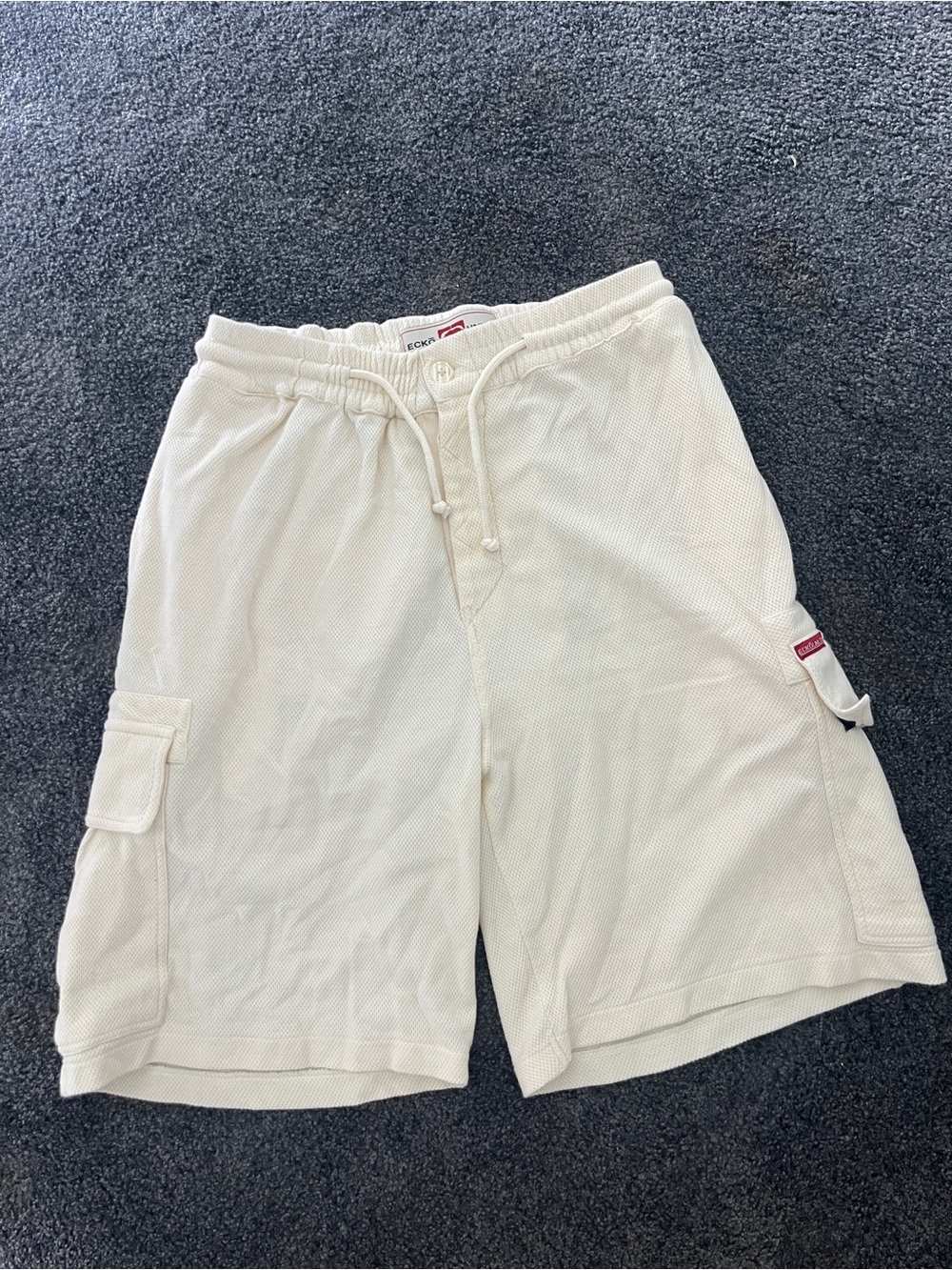 Y2K BAGGY ECKO SHORTS